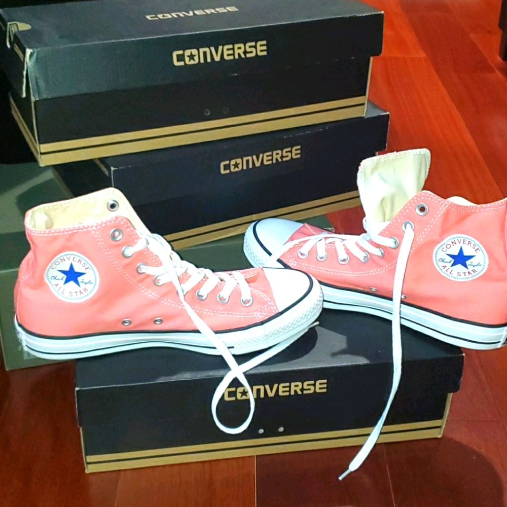 Converse All Star Chuck Taylor Sneakers